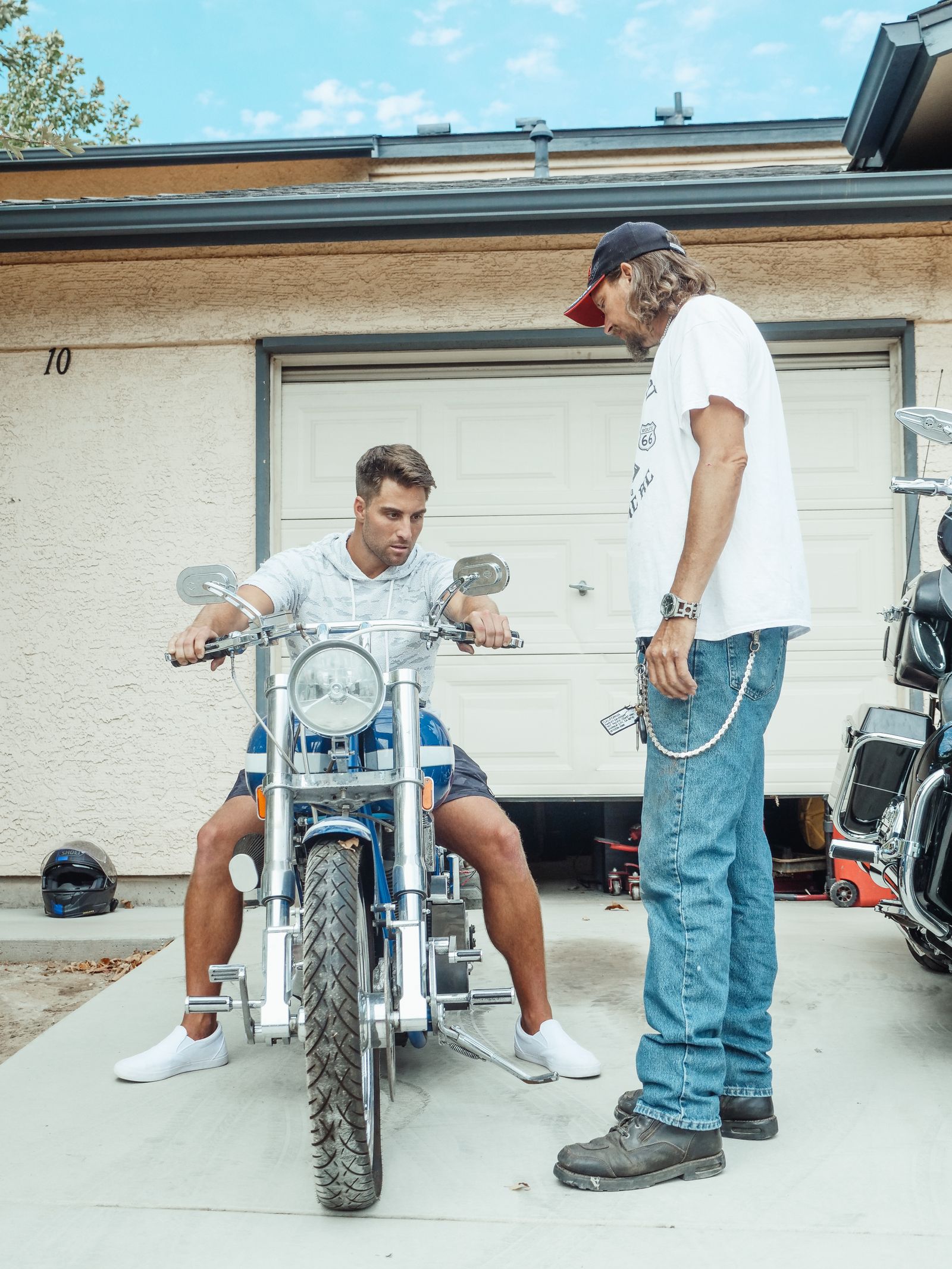 The History Teacher Became an “Insta-Biker”