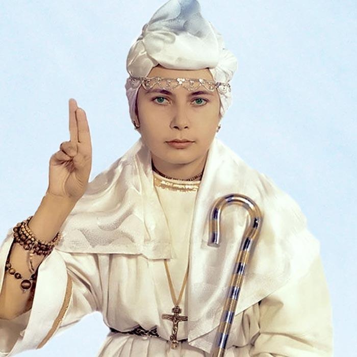 Maria Devi Christos