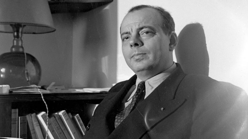 25. Antoine de Saint-Exupéry
