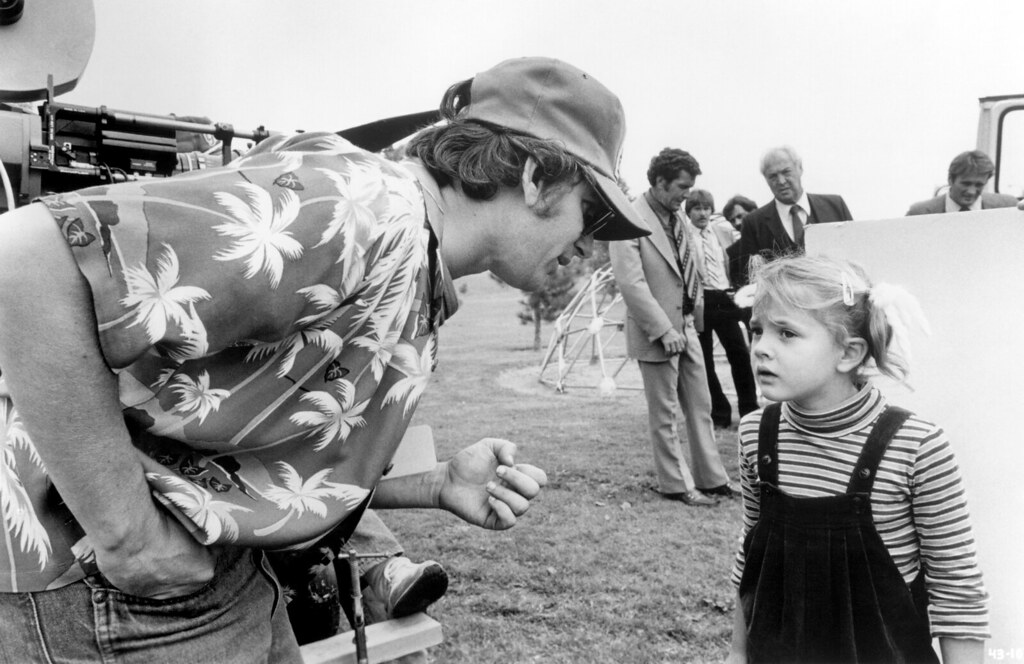 16. E.T. the Extra-Terrestrial (1982) – Steven Spielberg &amp; Drew Barrymore Behind the Scenes