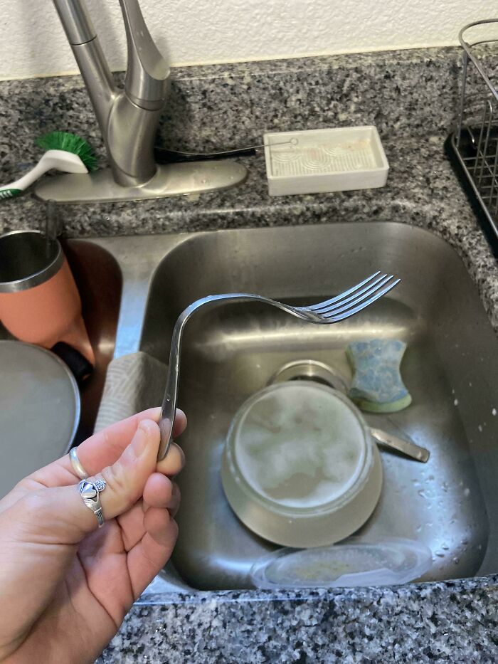 He Bent a Fork to Make It Fit Inside His Lunch Container
