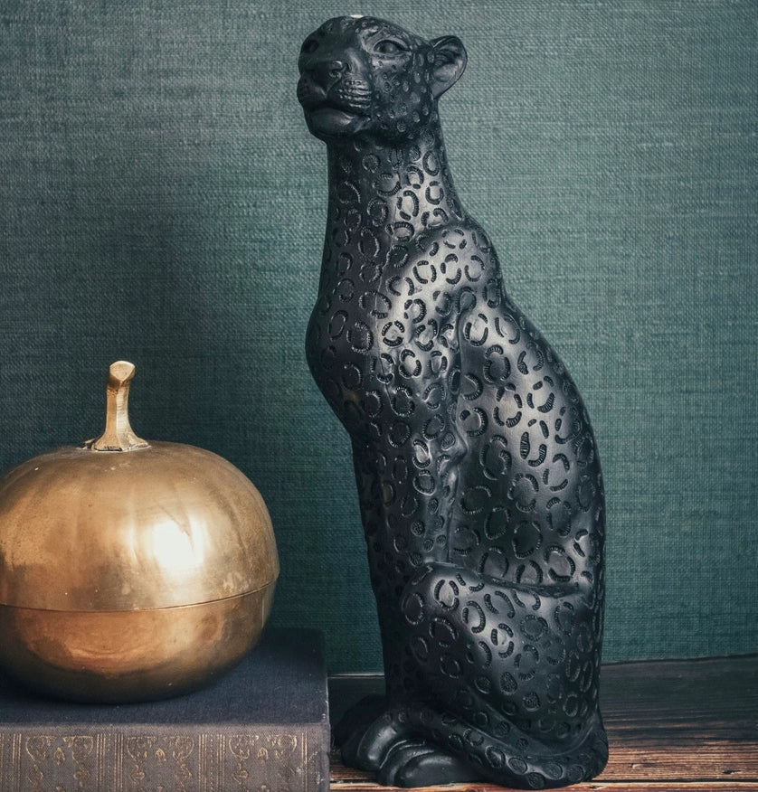 The Panther That Never Prowls