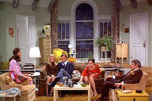 Mary and Rhoda - The Mary Tyler Moore Show
