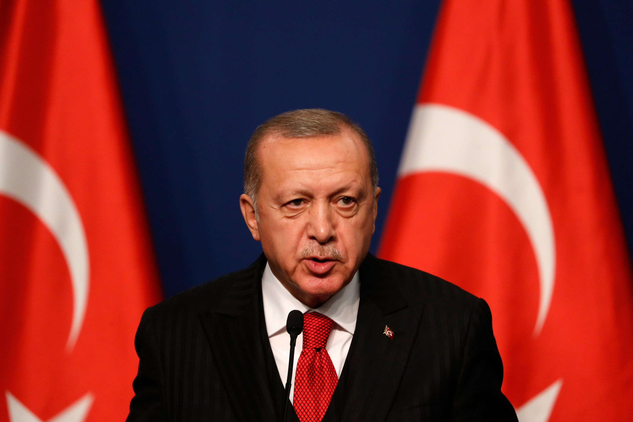 30 World Leaders Who Had Affairs While In Power – Garlic Soda