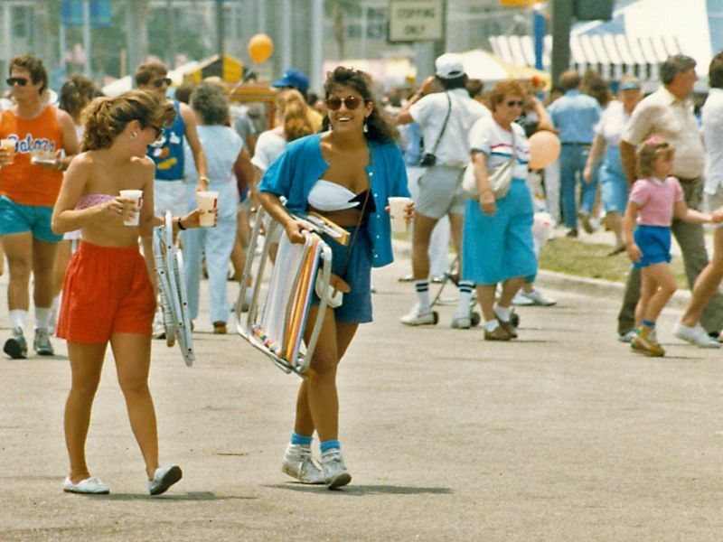 27 Vintage 80s Spring Break College Pics - Kate Knows